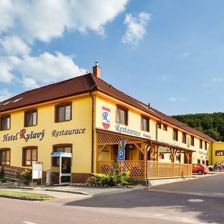 Hotel Rysavy Vémyslice エクステリア 写真